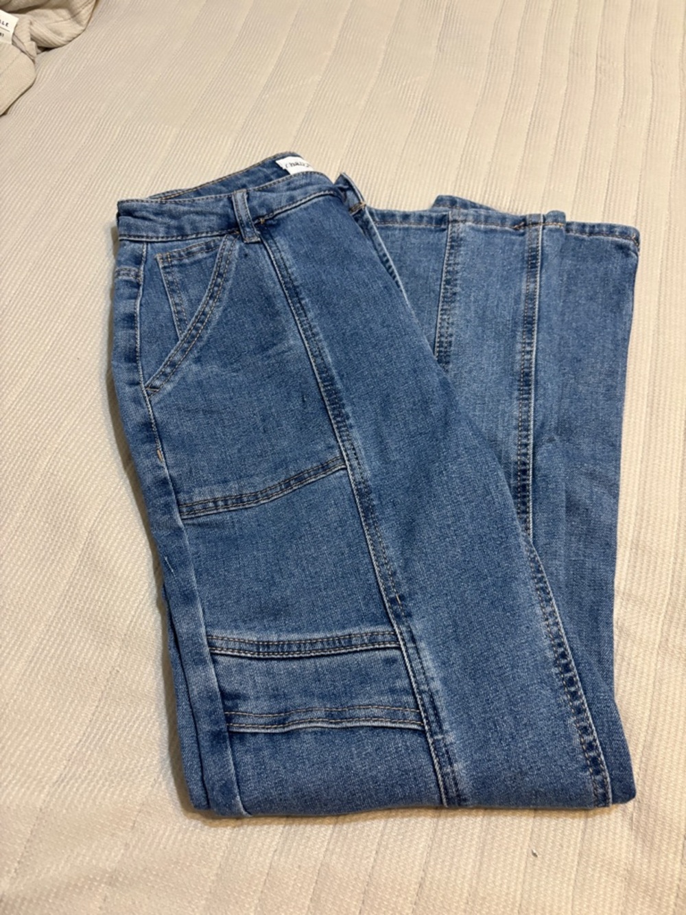 Ban-jara Classic Mid-Blue Women's Straight-Leg Jeans